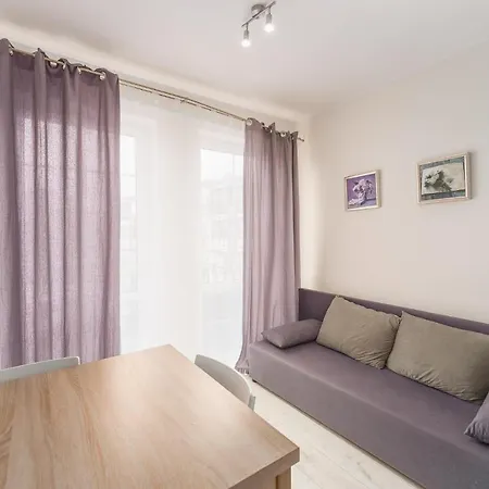 Apt Nadmorskie - Nadbrzezne Apartment *
